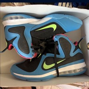 Lebron 9 Nike shoes